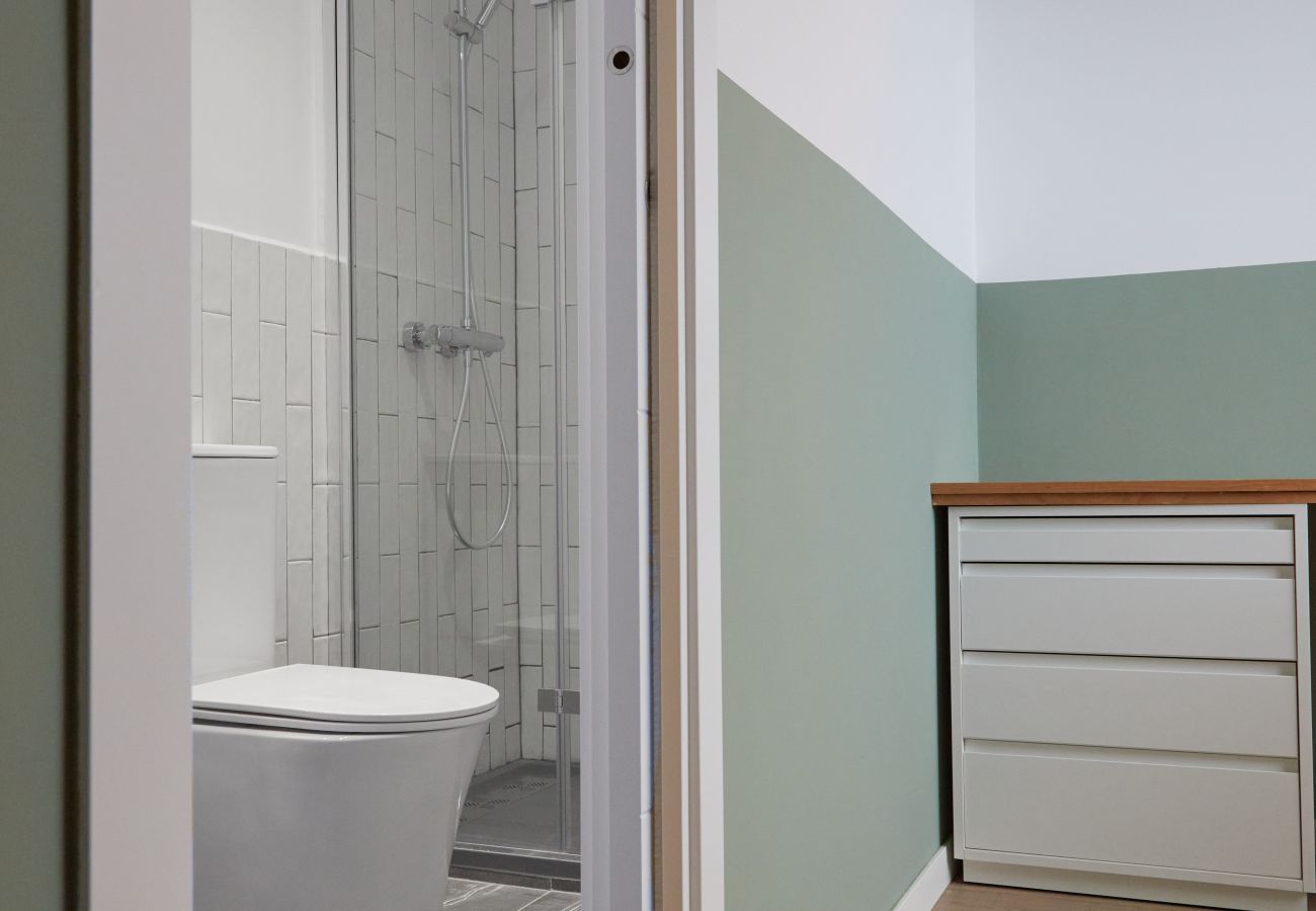 Alquiler por habitaciones en Madrid - Ola Living Hostal Tetuan 15