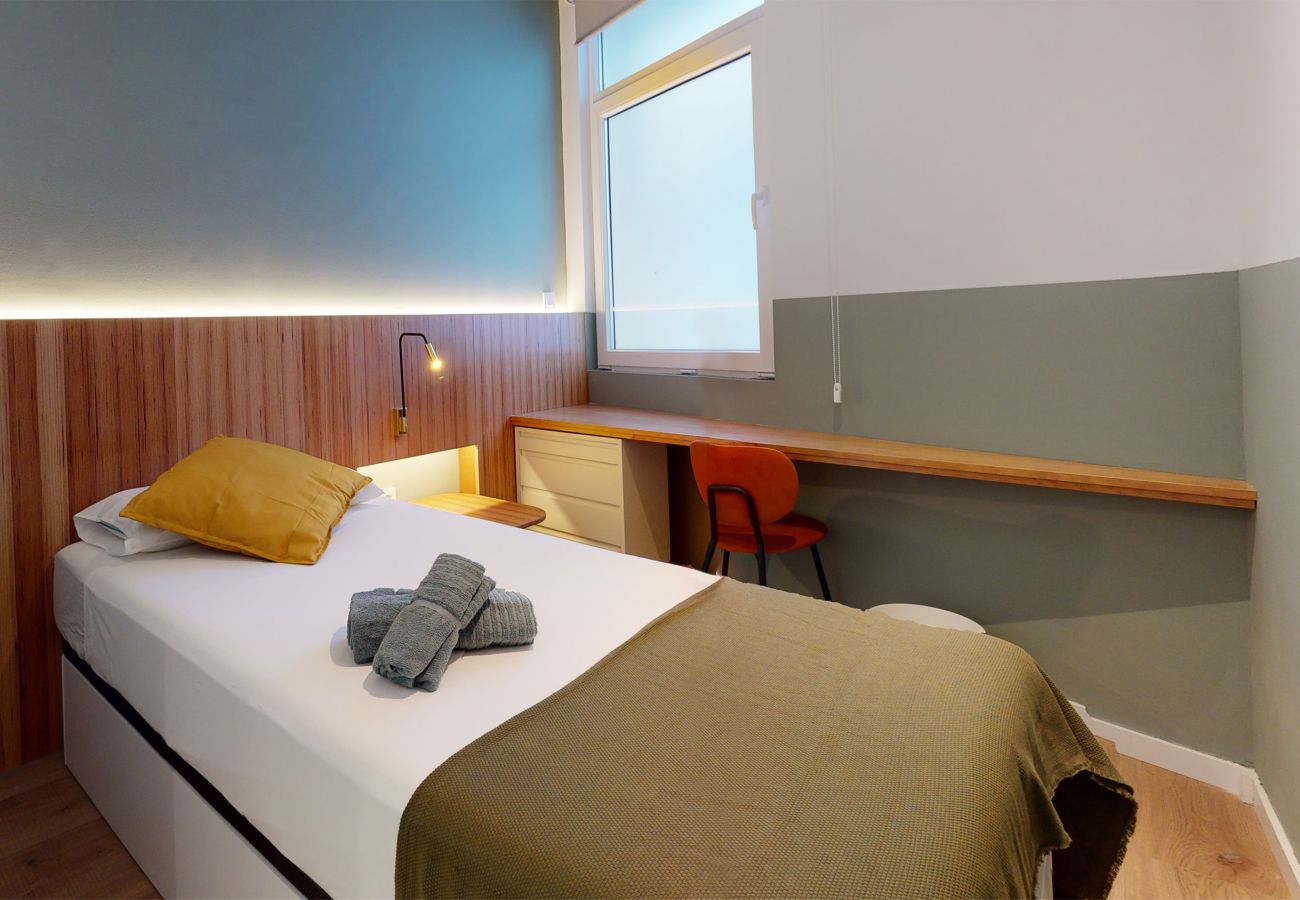 Alquiler por habitaciones en Madrid - Ola Living Hostal Tetuan 3