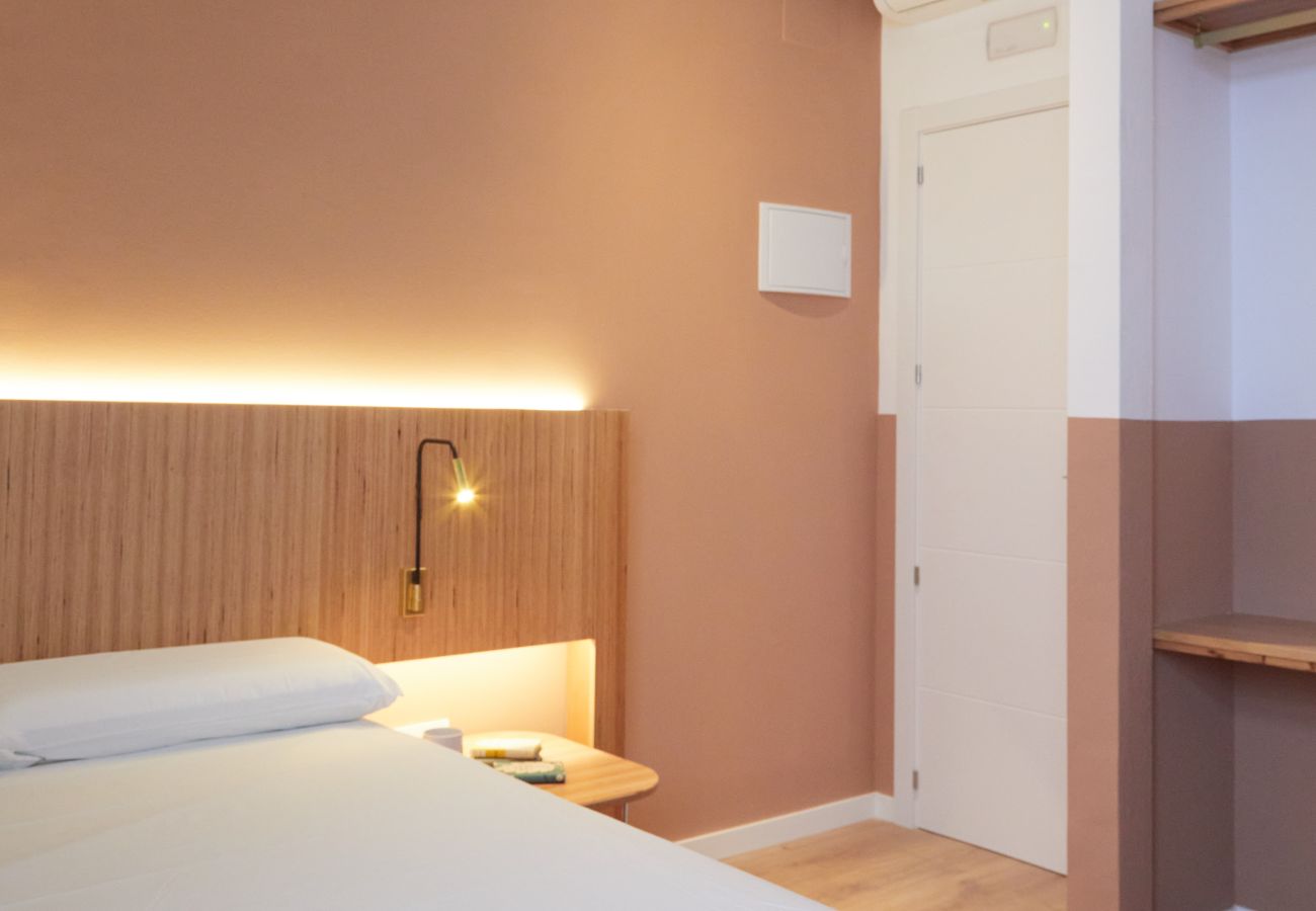 Alquiler por habitaciones en Madrid - Ola Living Hostal Tetuan 8