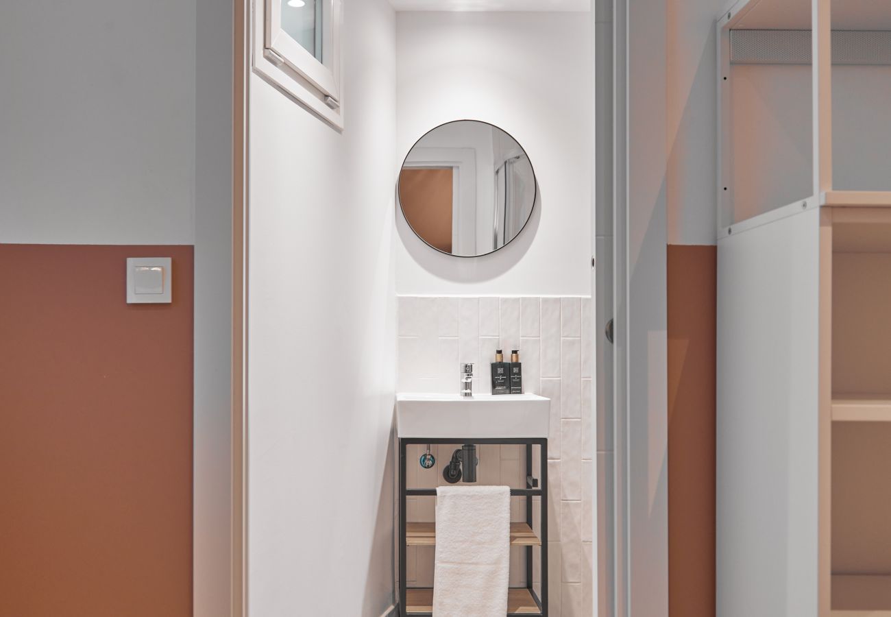 Alquiler por habitaciones en Madrid - Ola Living Hostal Tetuan 6