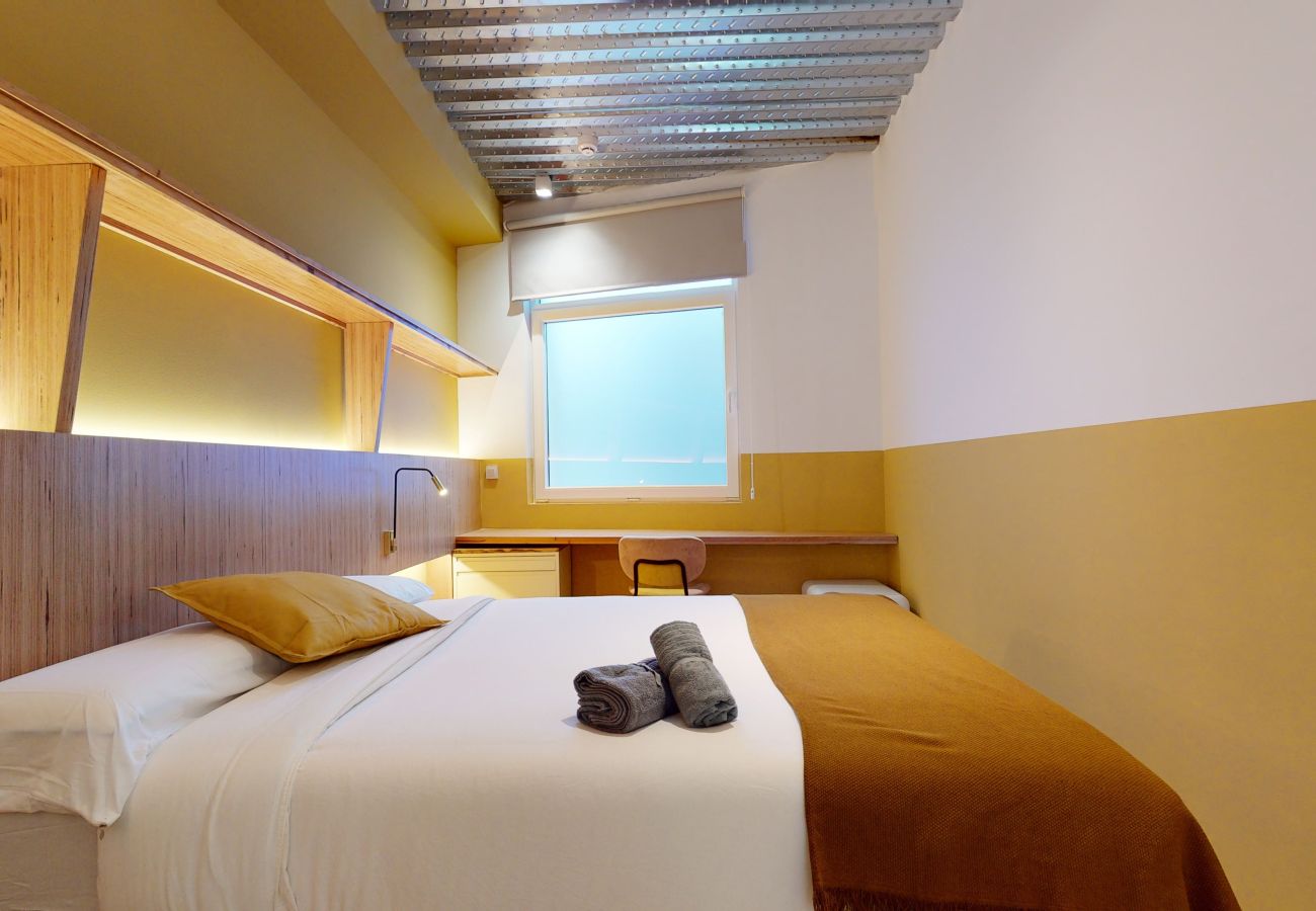 Alquiler por habitaciones en Madrid - Ola Living Hostal Tetuan 4