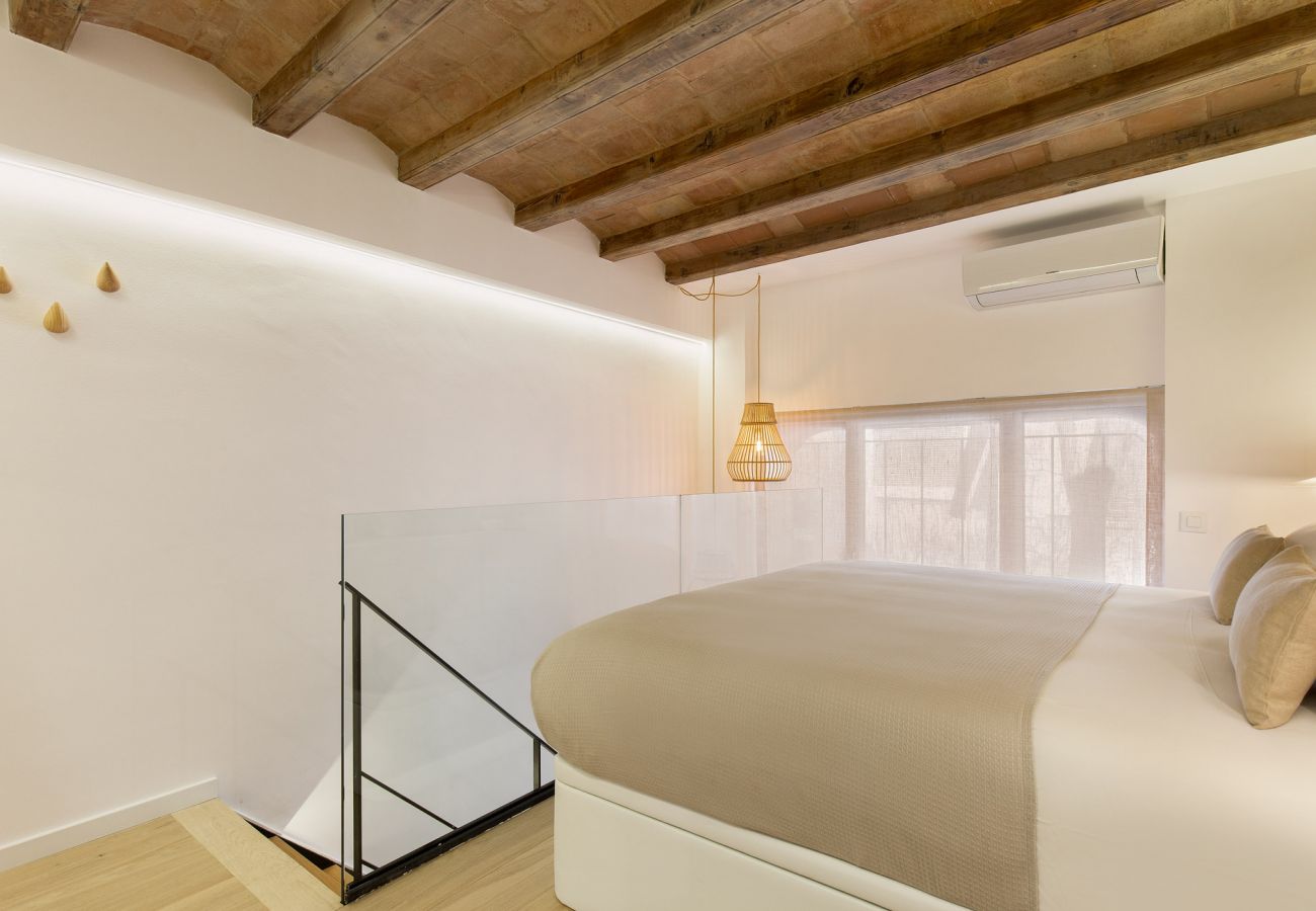 Ferienwohnung in Barcelona - OLA LIVING CALABRIA 1 DUPLEX