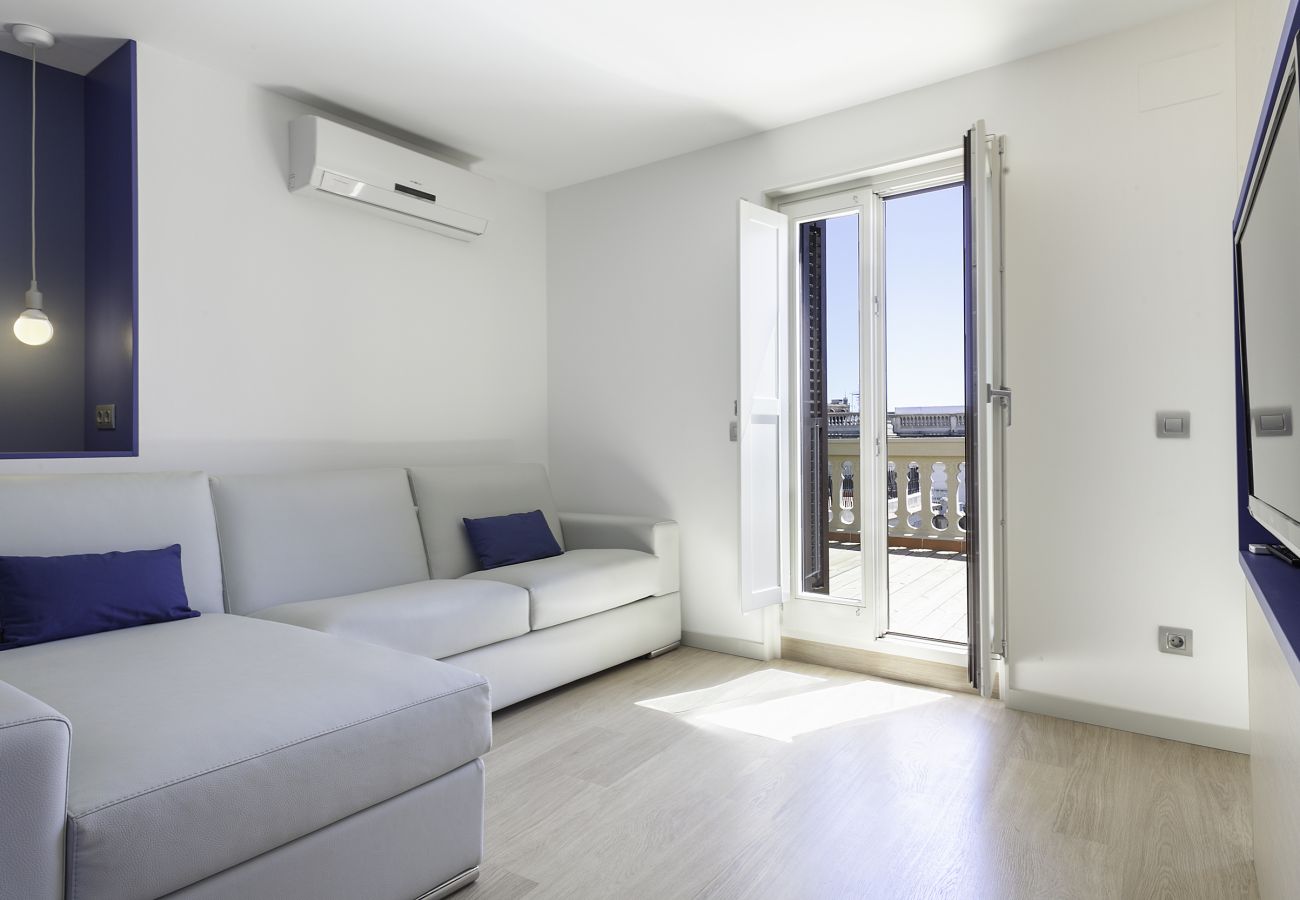 Ferienwohnung in Barcelona - W MT BISBE ATTIC SQUARE VIEW