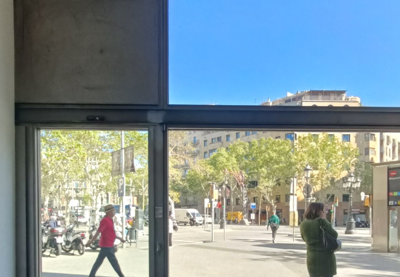 Ferienwohnung in Barcelona - OLA LIVING PASEO DE GRACIA 99