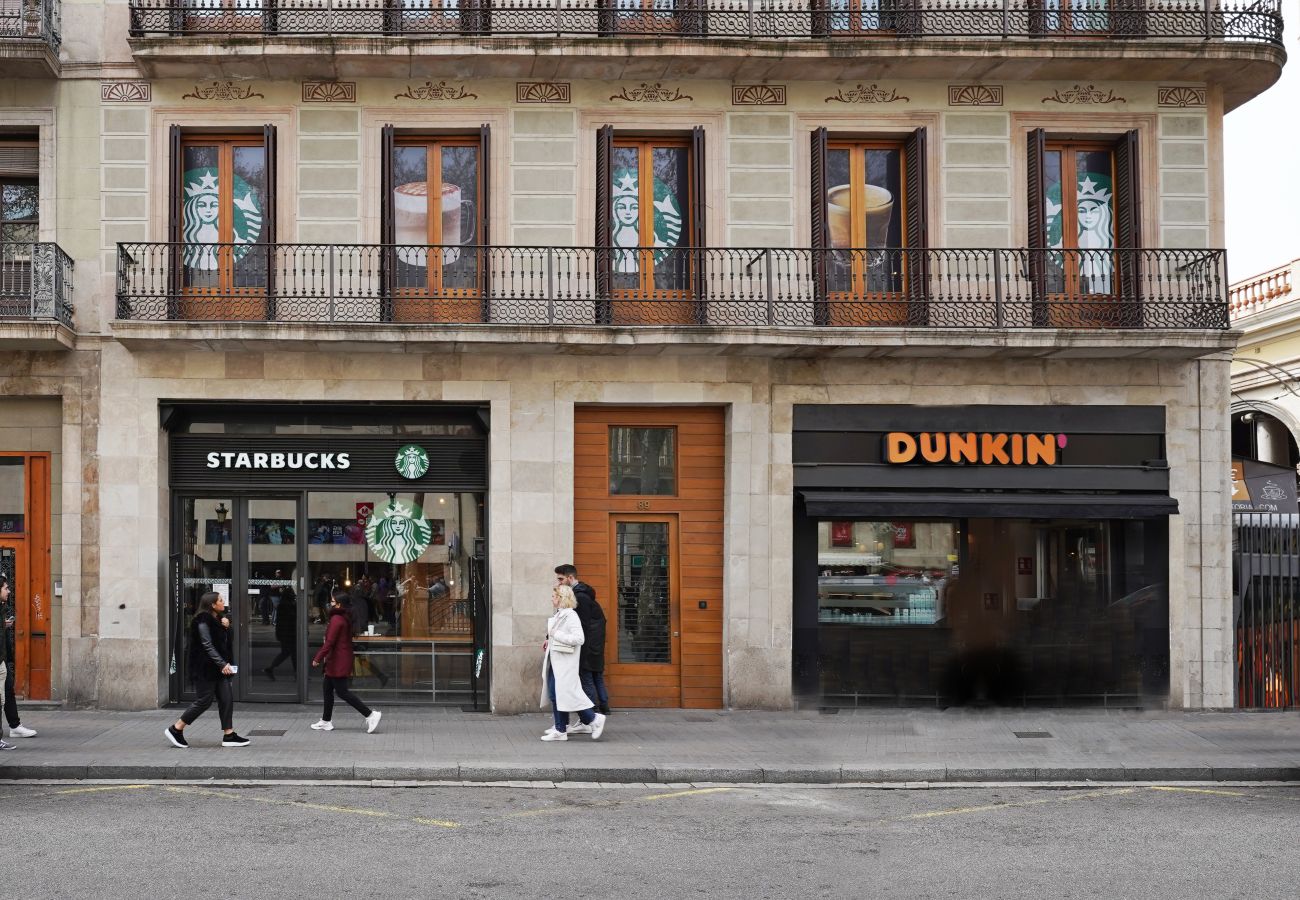 Ferienwohnung in Barcelona - OLA LIVING BOQUERIA 1