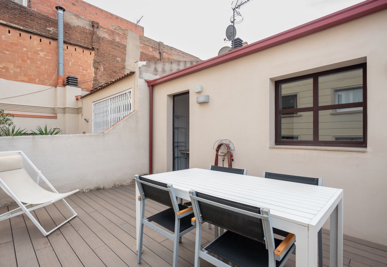 Studio in Barcelona - OLA LIVING BATLLO ATTIC