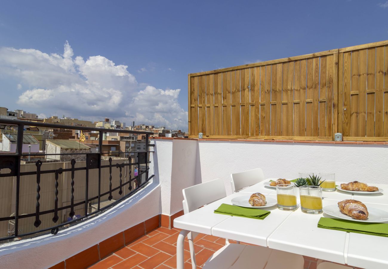 Ferienwohnung in Hospitalet de Llobregat - OLA LIVING CALID ATTIC 1