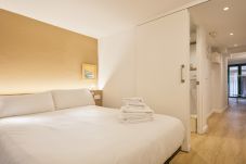 Apartamento em Barcelona - OLA LIVING VIDRERIA 0