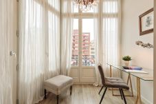 Apartamento em Barcelona - OLA LIVING ENRIC GRANADOS