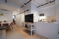 Apartamento em Barcelona - OLA LIVING BATLLO 0