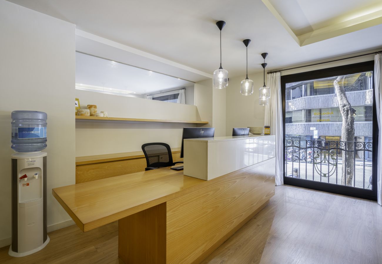 Apartamento em Barcelona - Ola Living Diagonal A Bajos 2