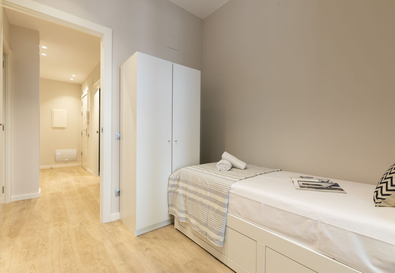 Apartamento em Barcelona - OLA LIVING GRACIA  1