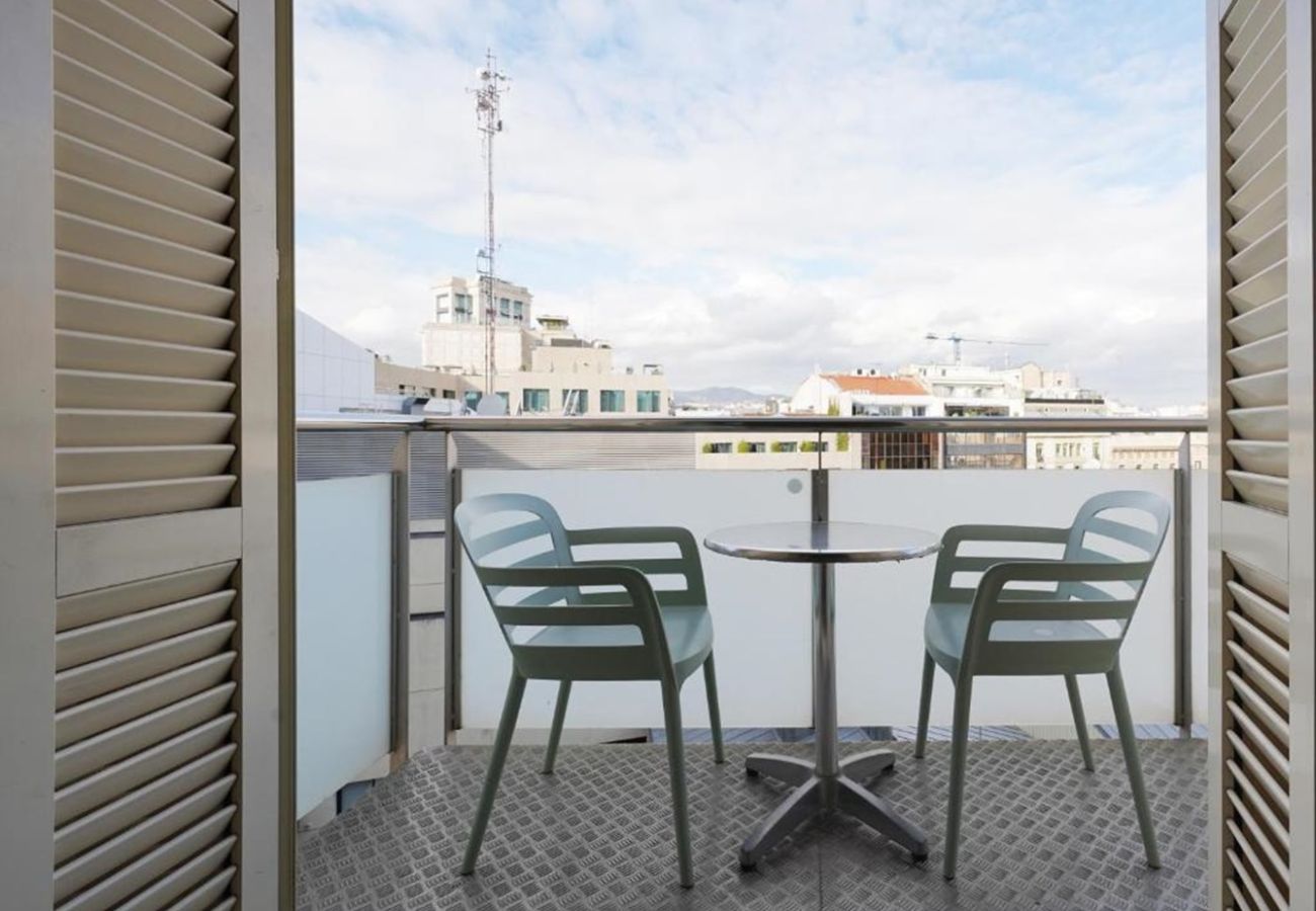 Apartamento em Barcelona - OLA LIVING PLAZA CATALUNYA 3