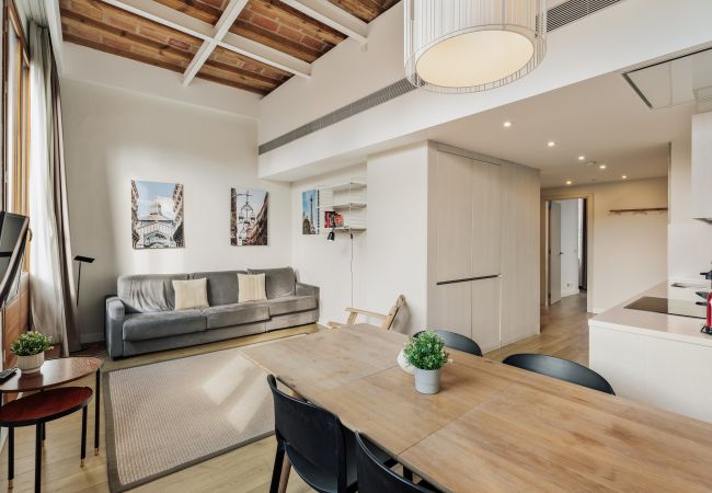 Apartamento em Barcelona - OLA LIVING BOQUERIA 1