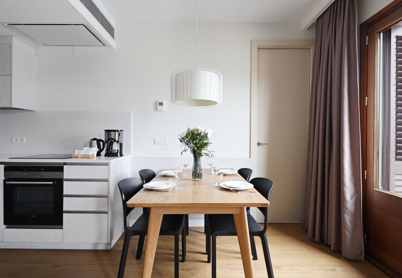 Apartamento em Barcelona - OLA LIVING BOQUERIA 3