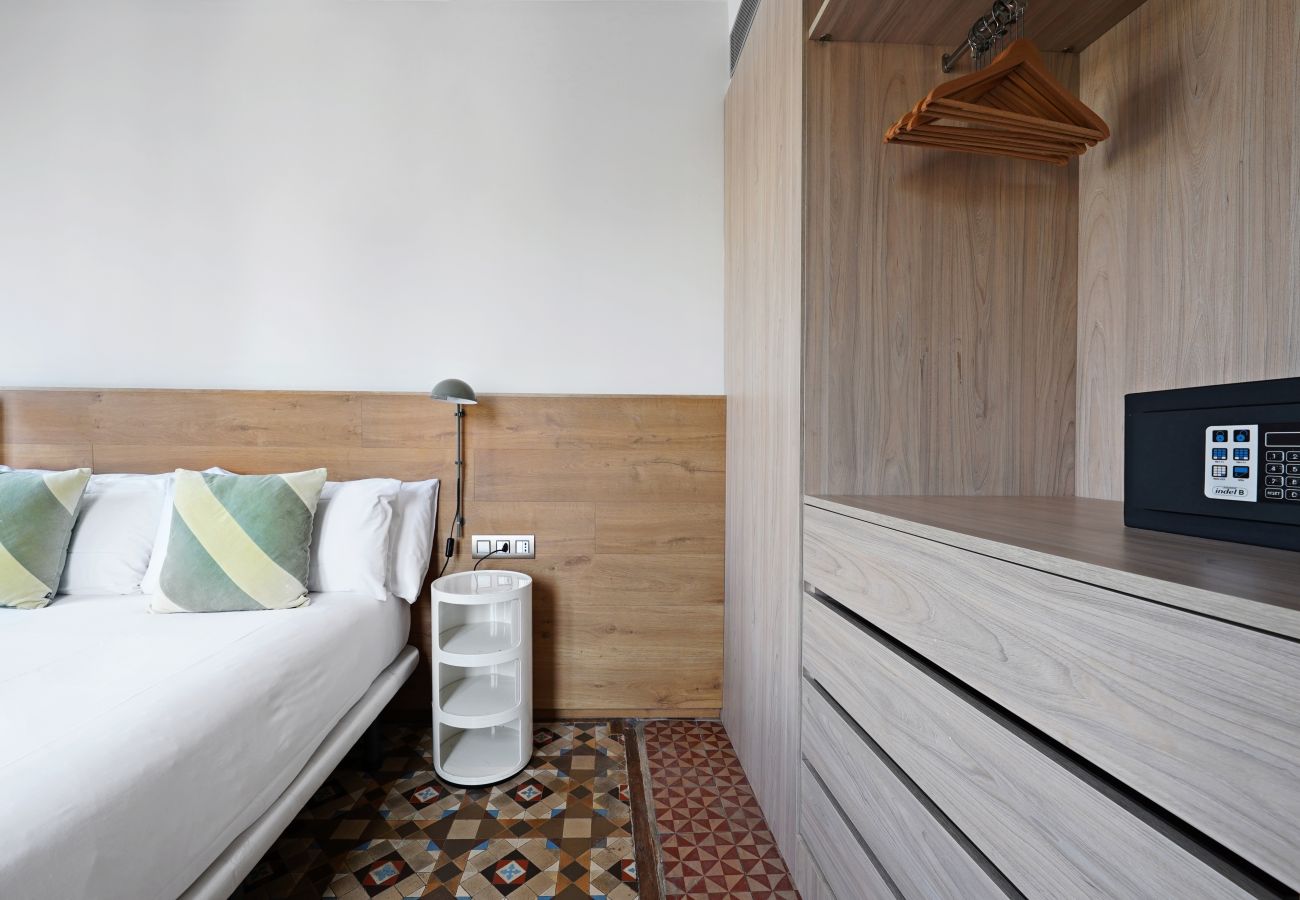 Apartamento em Barcelona - OLA LIVING BOQUERIA 4