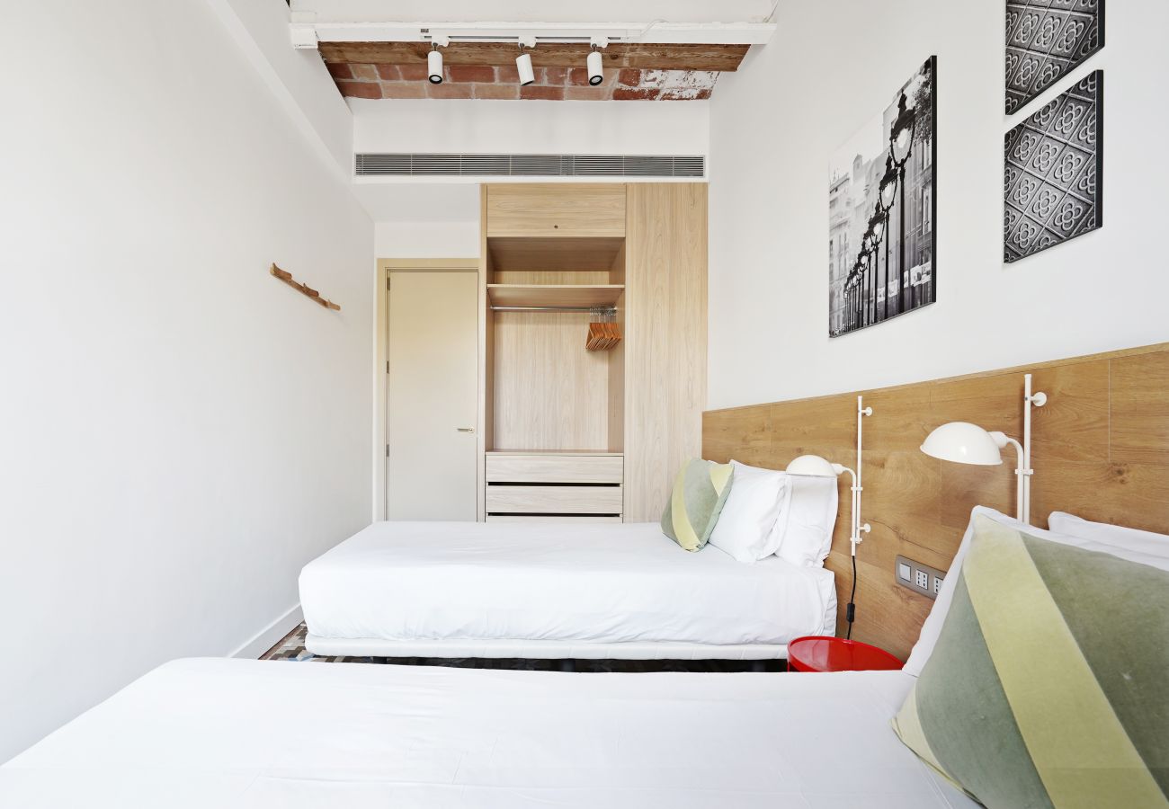 Apartamento em Barcelona - OLA LIVING BOQUERIA 4