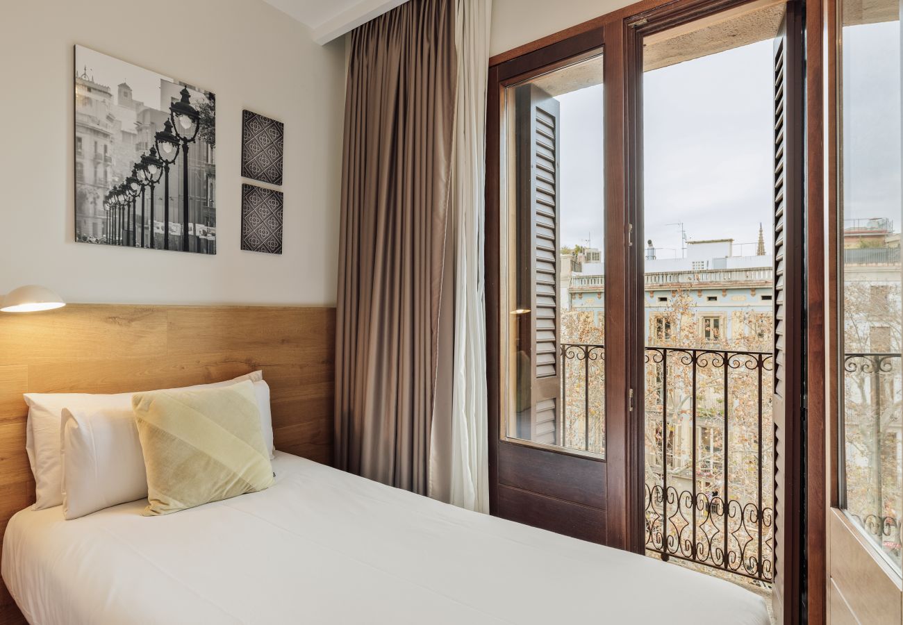 Apartamento em Barcelona - OLA LIVING BOQUERIA 4