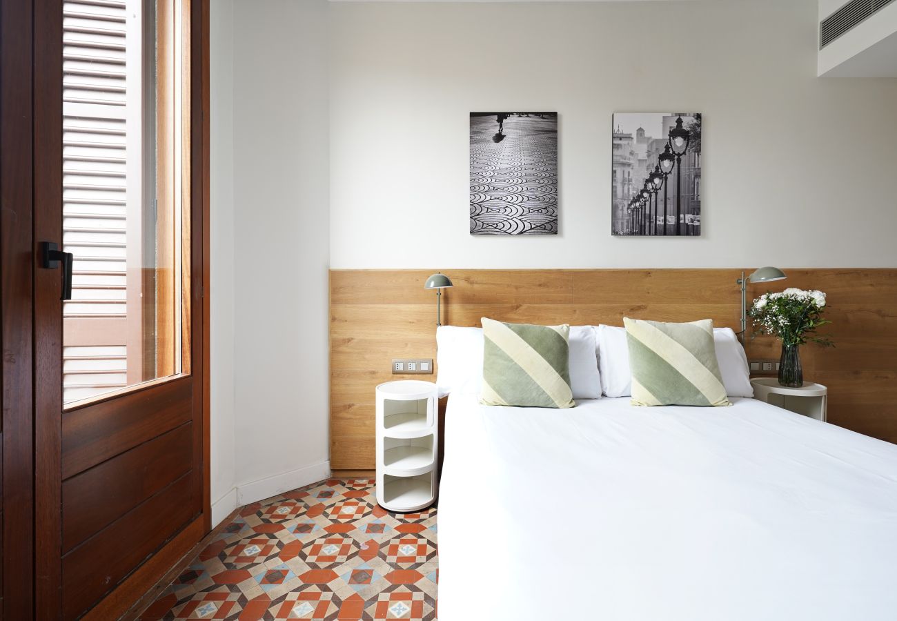 Apartamento em Barcelona - OLA LIVING BOQUERIA 5