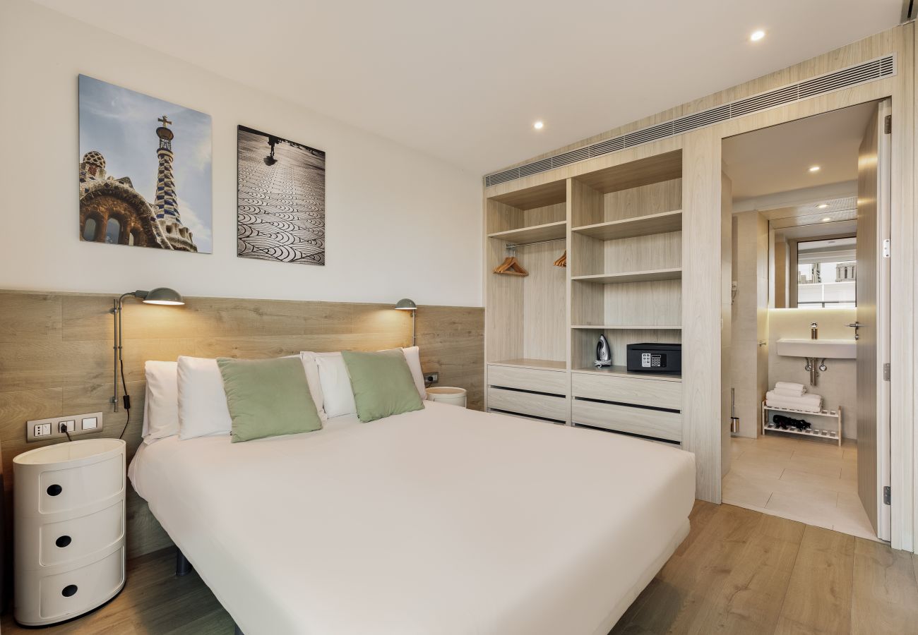 Apartamento em Barcelona - OLA LIVING BOQUERIA 7 ATIC