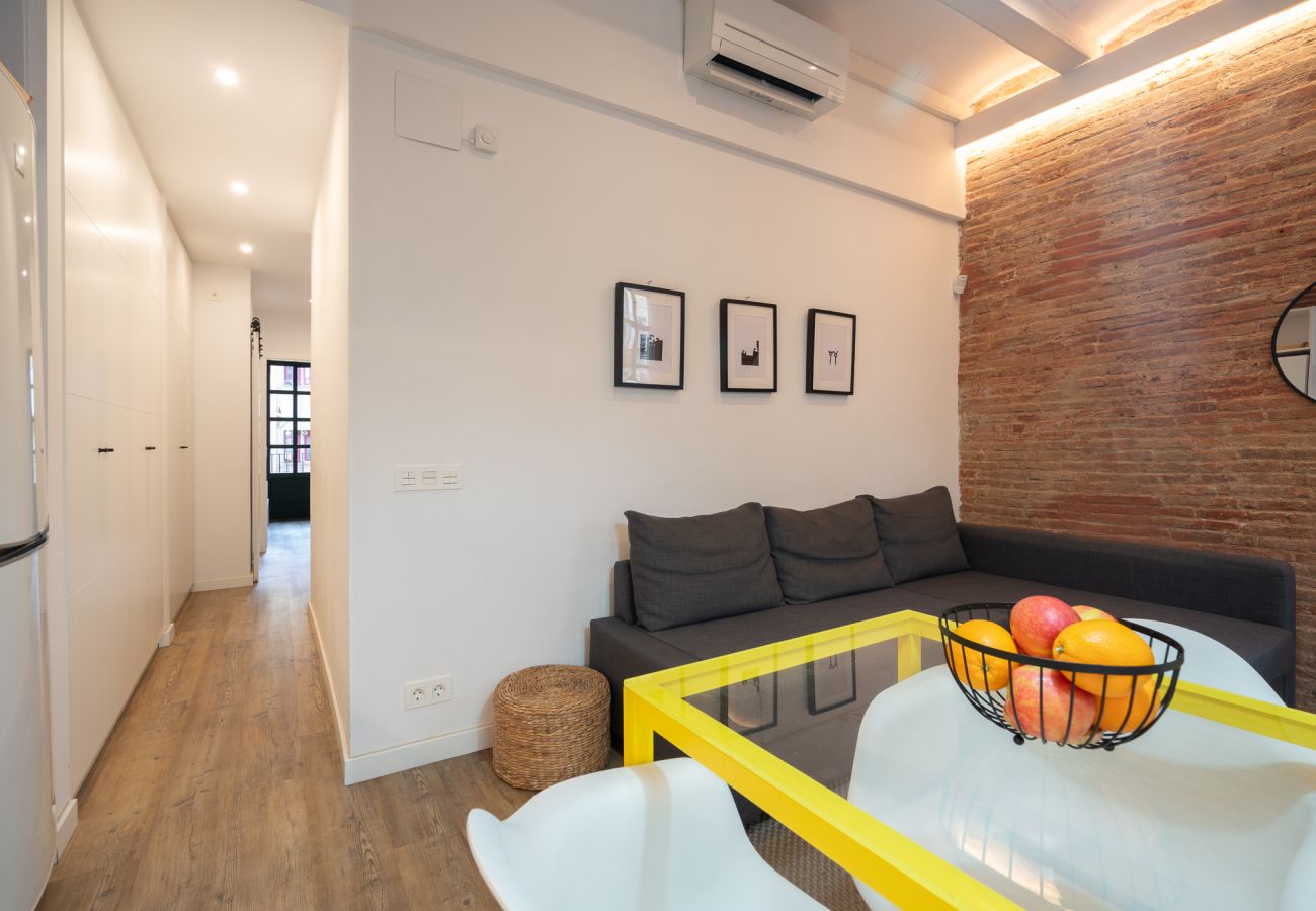 Apartamento em Barcelona - OLA LIVING BATLLO 1