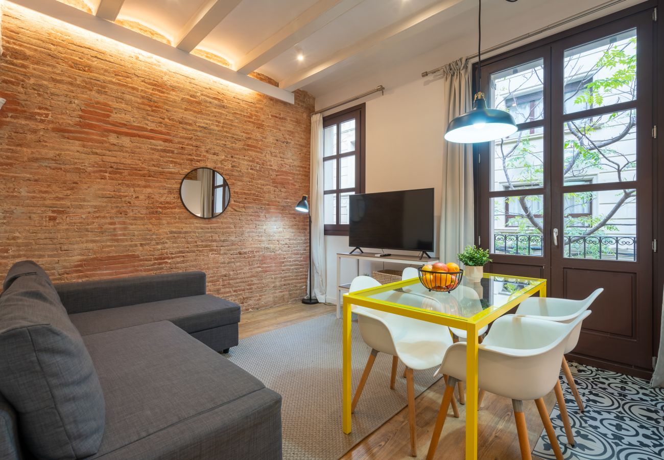 Apartamento em Barcelona - OLA LIVING BATLLO 1