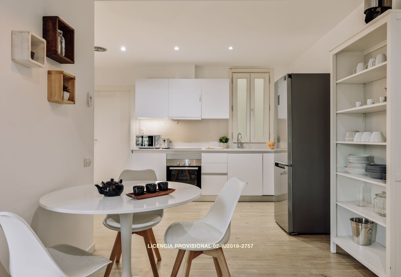 Apartamento em Barcelona - OLA LIVING ST ANTONI 201