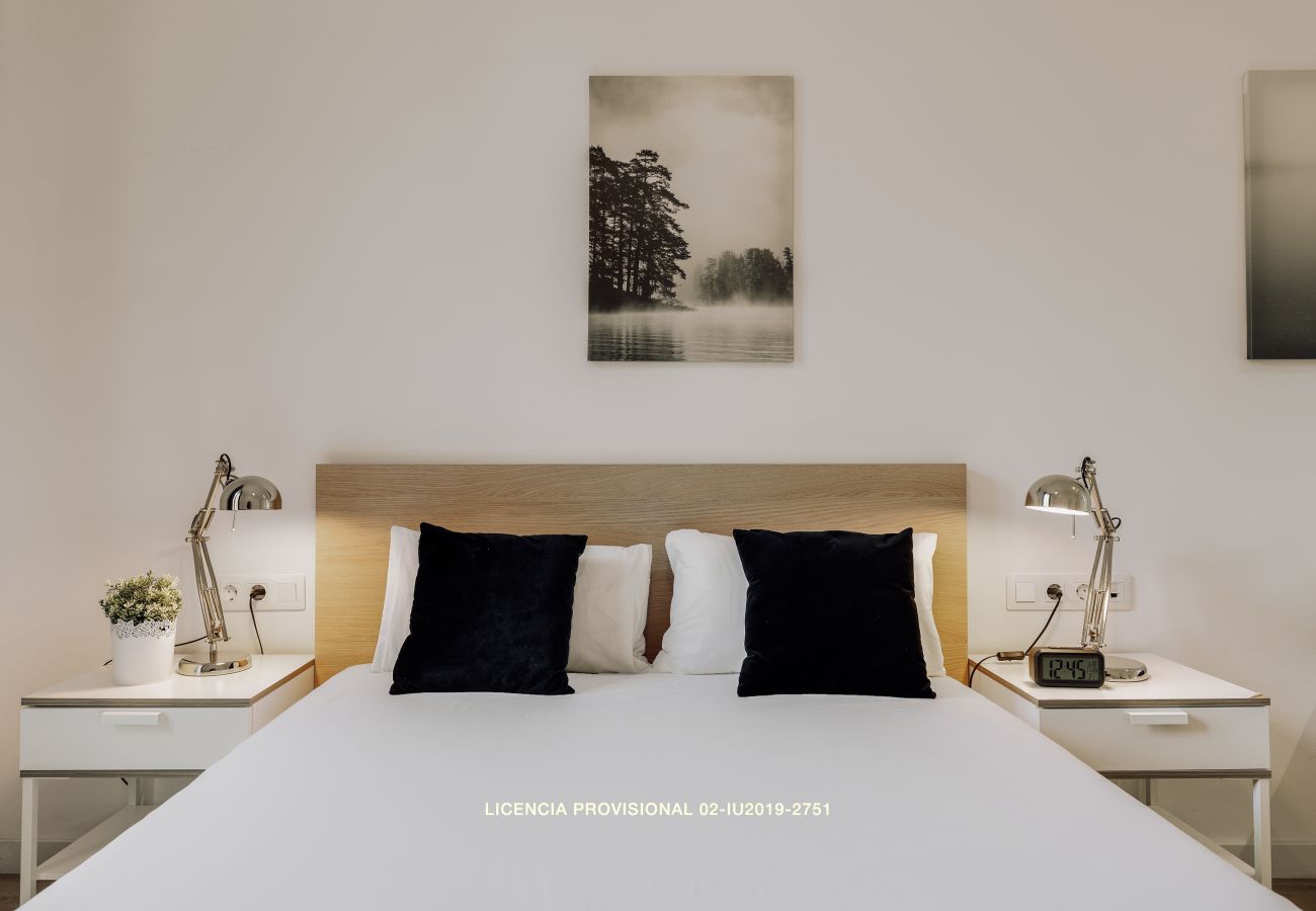 Apartamento em Barcelona - OLA LIVING ST ANTONI 303