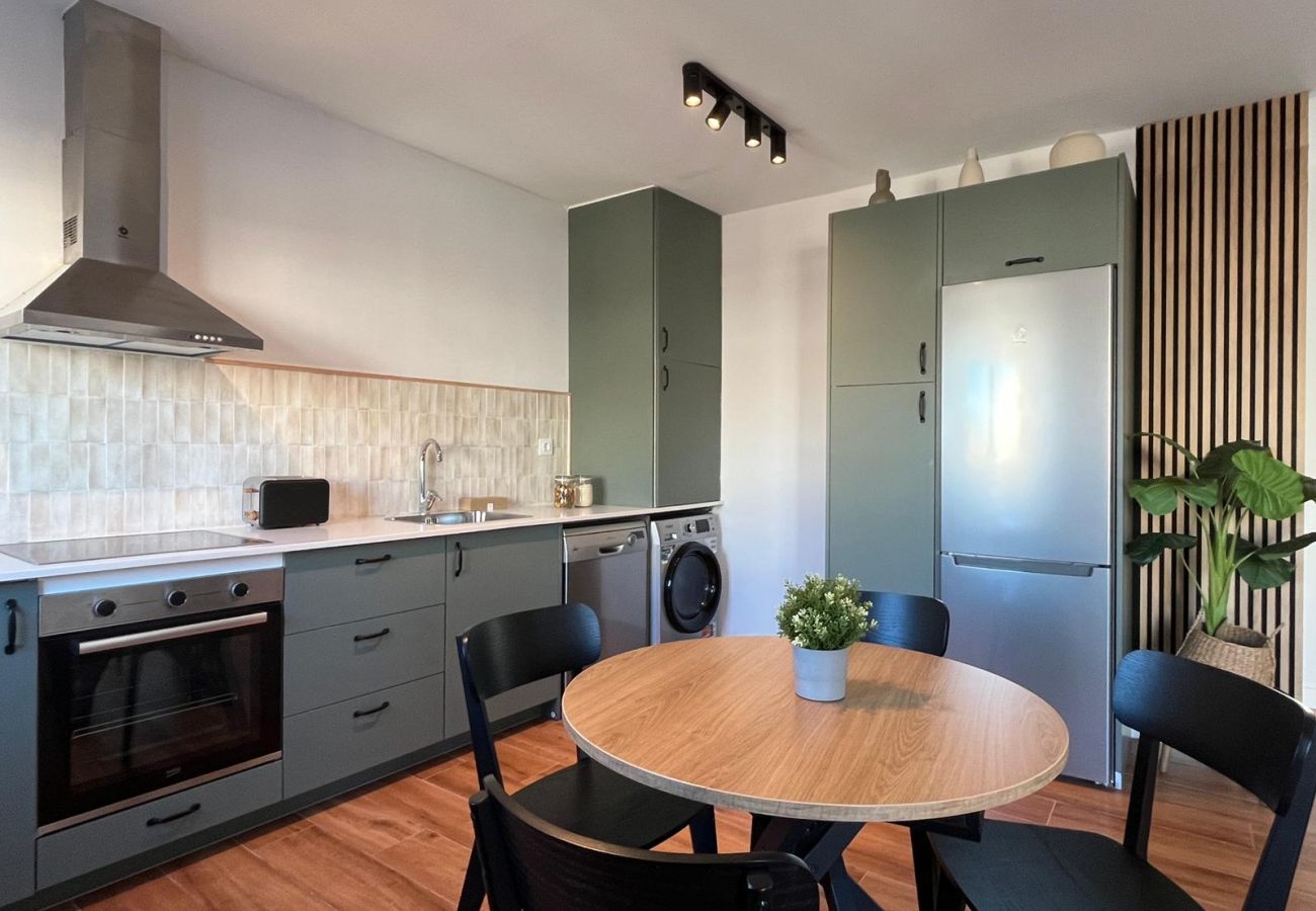 Apartamento em Barcelona - OLA LIVING ST ANTONI A3