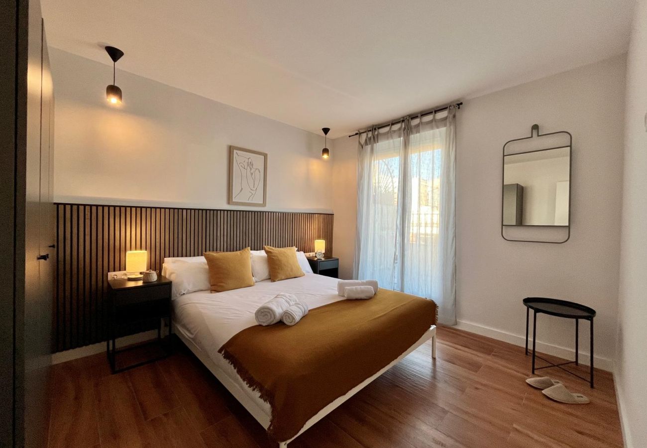 Apartamento em Barcelona - OLA LIVING ST ANTONI A3