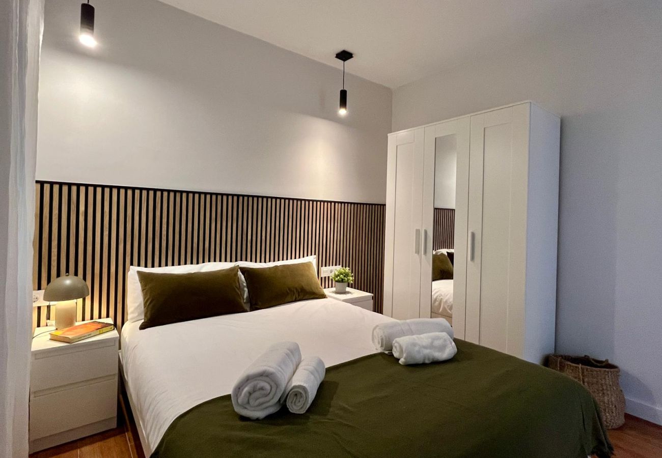 Apartamento em Barcelona - OLA LIVING ST ANTONI A3