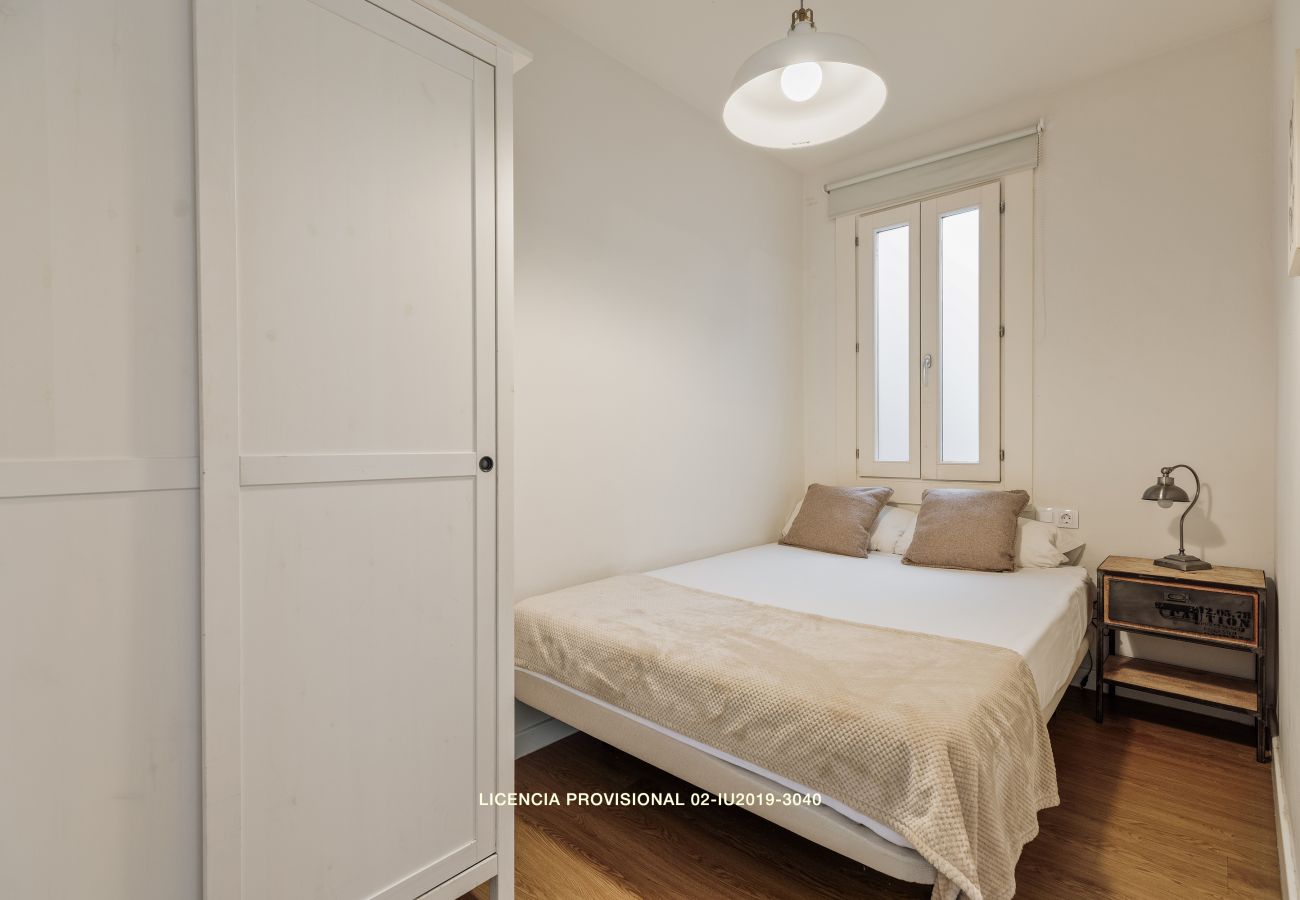 Apartamento em Barcelona - OLA LIVING ST ANTONI SA2