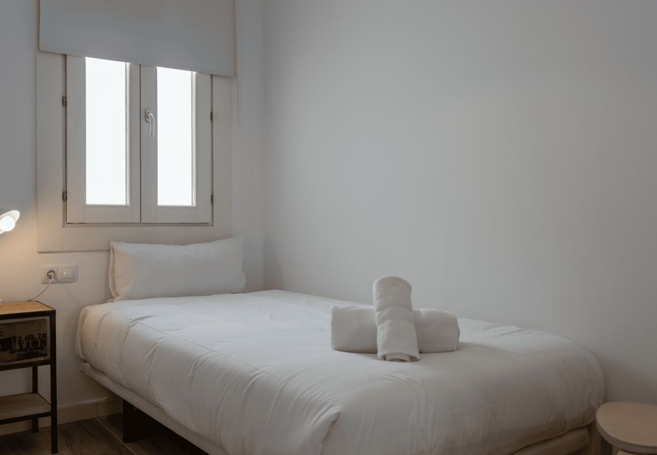 Apartamento em Barcelona - OLA LIVING ST ANTONI SA1